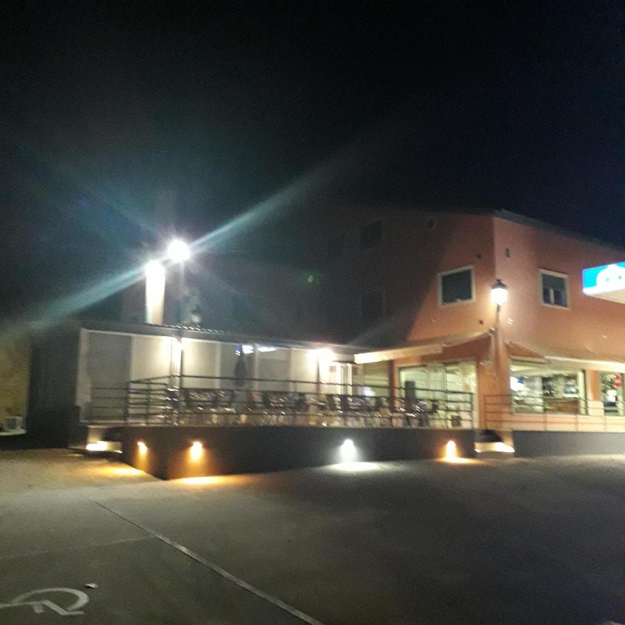 Nossa Senhora do Pranto Ferreira do Zêzere Exterior foto